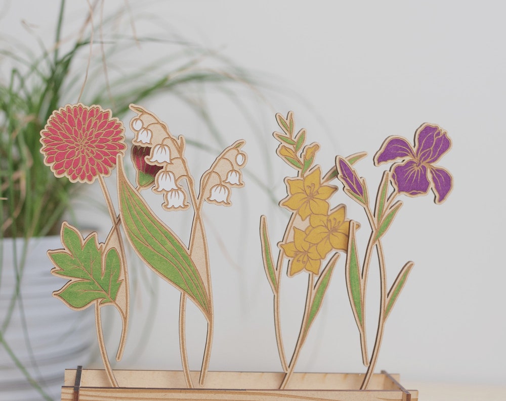 Laser Engraved Birth Month Flower Garden