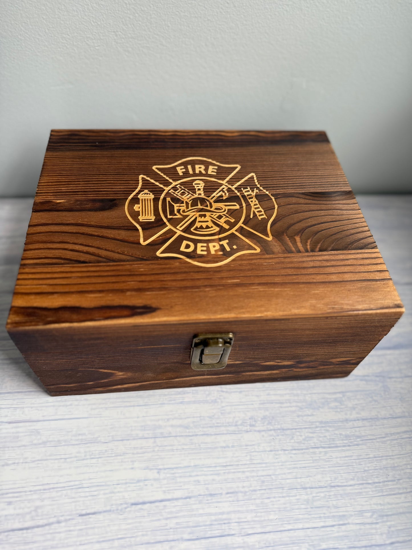 Whiskey Drink Set with glassware, whiskey stones and slate coasters
